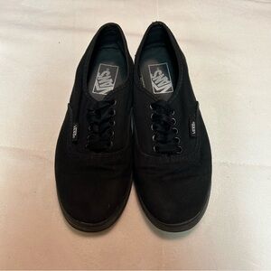 Vans Women's Black Low-Top Sneakers